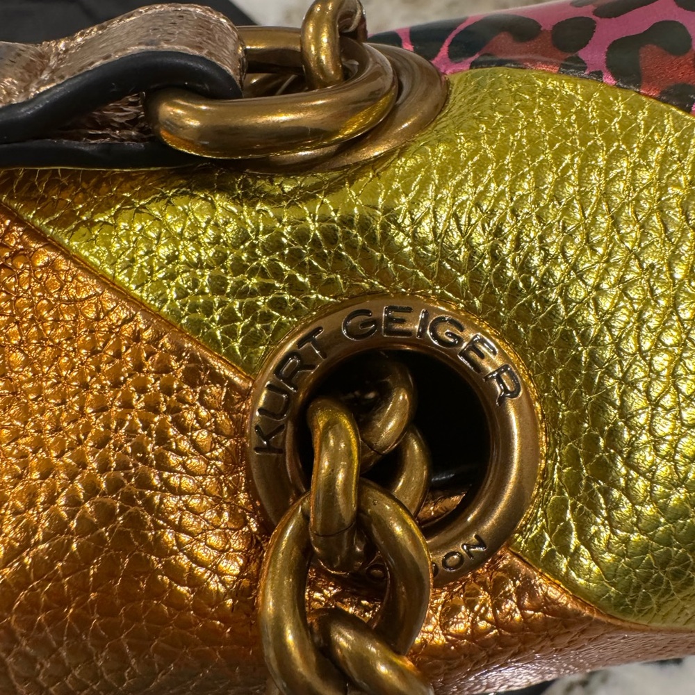 Kurt Geiger NWOT Vibrant Print Shoulder Bag - Picture 6 of 14